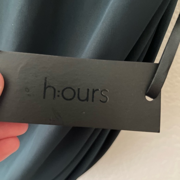 REVOLVE h:ours Blue One-Shoulder Top Size S - Picture 3 of 6